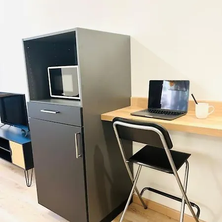 Studio Retro En Hypercentre Courcouronnes